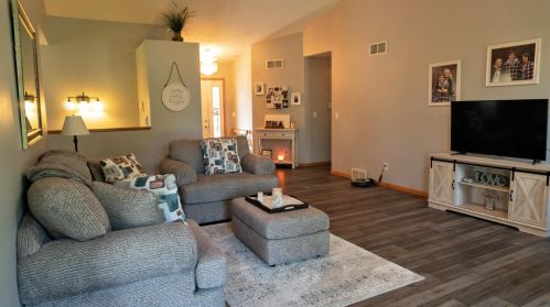502 Freedom St, Holmen, WI 54636-9516