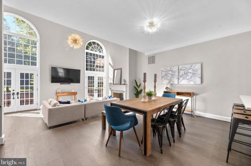3624 Winfield Ln, Washington, DC 20007-2385