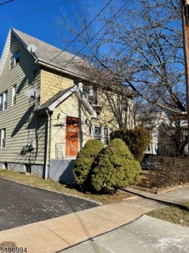 30 Grenada Pl, Montclair NJ  07042-4304 exterior