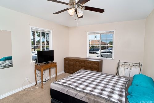 13102 Vultee Ave, Bellflower CA  90706-2023 exterior