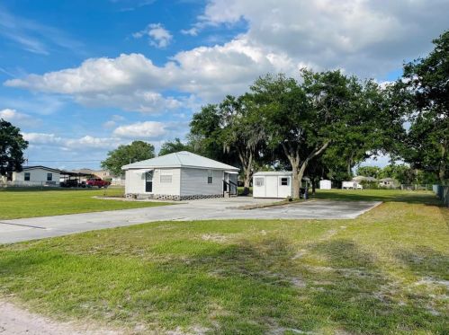 6130 Allen Ln, Lakeland, FL 33811-2514