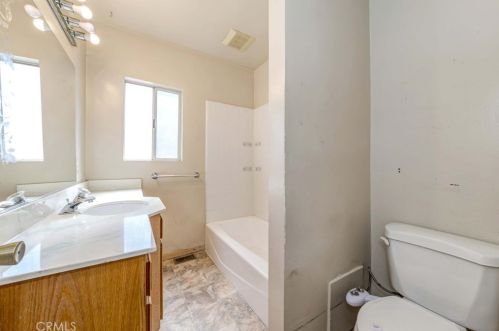 804 Cerise Ave, Torrance CA  90503-5207 exterior