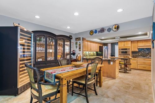 2631 Royal Liverpool Dr, Tarpon Springs FL 34688-6336 exterior