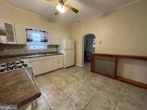 101 Patterson Ave, Trenton NJ  08610-4439 exterior