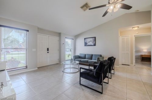 1121 47 Ter, Cape Coral FL  33914-7370 exterior