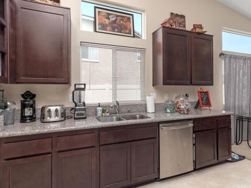 35124 Sorrel Ln, Lake Elsinore CA  92532-2802 exterior