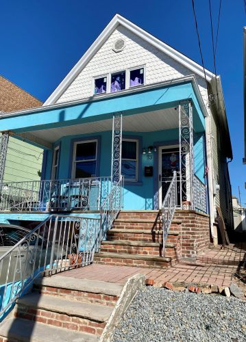 73 14th St, Bayonne NJ  07002-3508 exterior