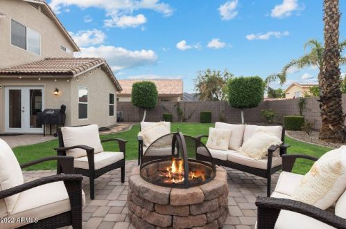 4032 Rose Gdn Ln, Glendale AZ  85308-9407 exterior