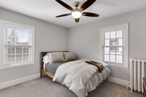 2716 Ewing Ave, Minneapolis MN 55416-4212 exterior