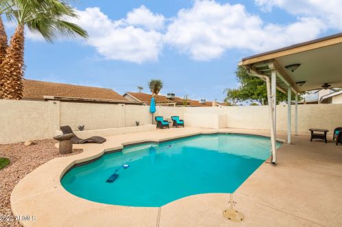 4344 Cielo Grande, Glendale AZ  85310-3929 exterior