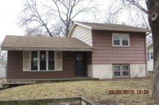 2702 Holly Dr, Panarama Park, IA 52722-3040
