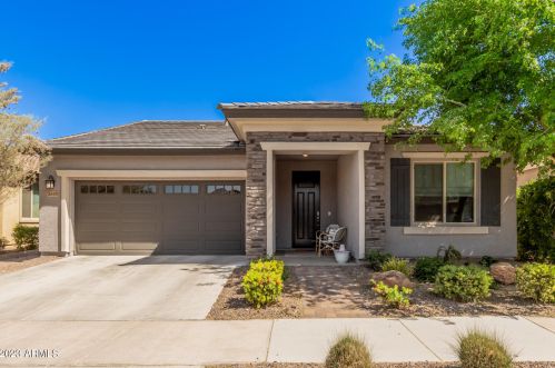 4693 204th Ave, Buckeye, AZ 85396