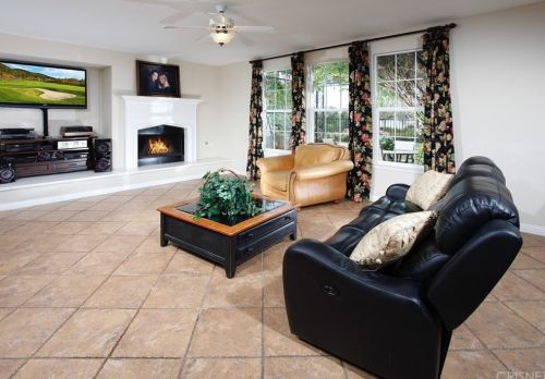 26006 Shadow Rock Ln, Santa Clarita, CA 91381-0629