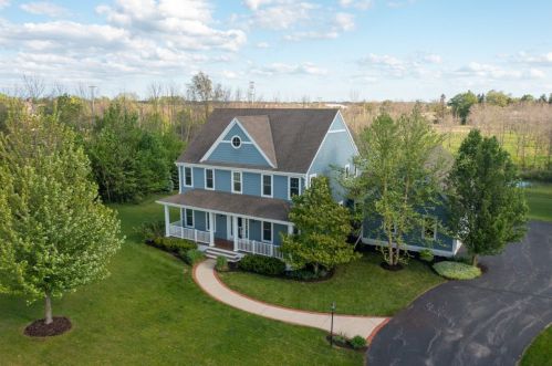 1465 Glen Oaks Ln, Thiensville WI  53092-2954 exterior