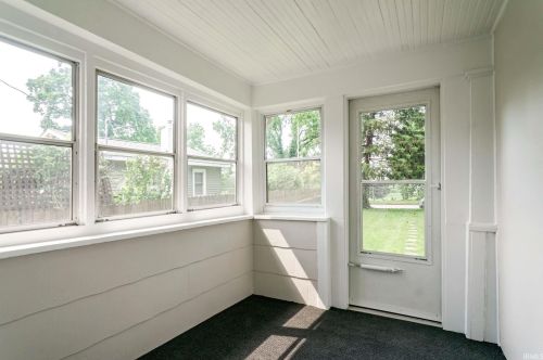 1617 Linden Ave, Mishawaka, IN 46544-2628