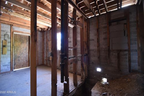 5816 7 St, Phoenix AZ 85006-1046 exterior