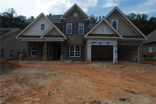 1344 Meadowgate Ln, Lewisville, NC 27023-8372
