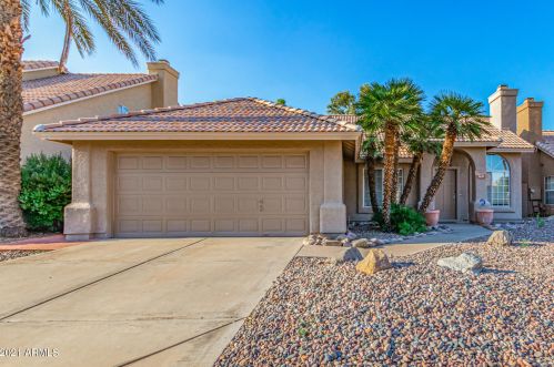 1420 Gary Dr, Chandler, AZ 85225-1570