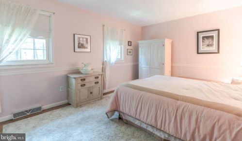 3 Dogwood Rd, Schuylkill Haven PA  17972-9331 exterior