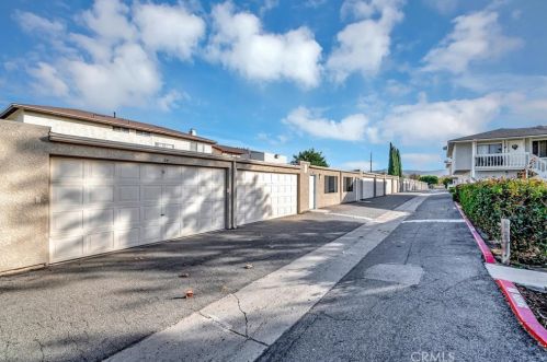 3469 Lockwood Ct, Simi Valley CA  93063-5308 exterior