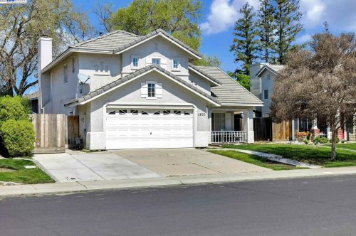 4621 Morningstar Ln, Salida, CA 95368-9720