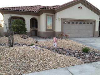 11136 Avonlea Rd, Apple Valley CA  92308-3619 exterior