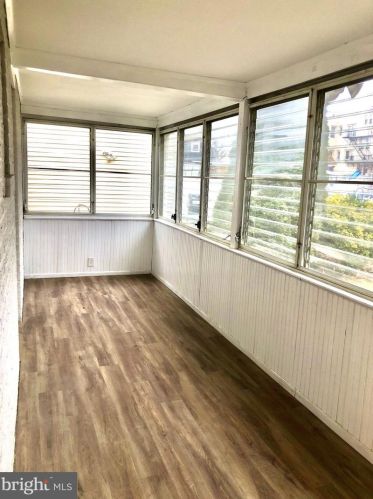 14 Beechwood Ave, Camden NJ  08107-1401 exterior