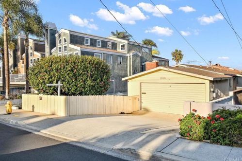 1202 Harper Ave, Redondo Beach, CA 90278-4033