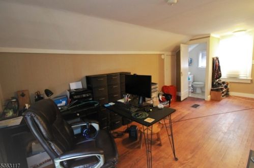 6 Birchwood Dr, Mount Olive NJ  07828-1604 exterior