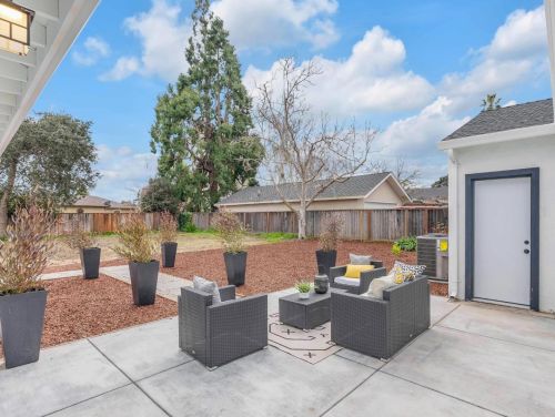 1140 El Solyo Ave, Campbell CA  95008-3308 exterior