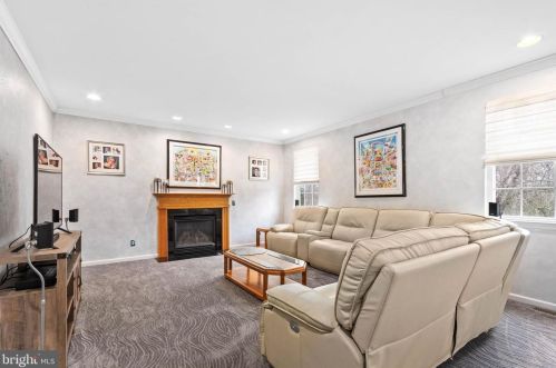 117 Liberty Ct, Swedesboro NJ  08085-4255 exterior