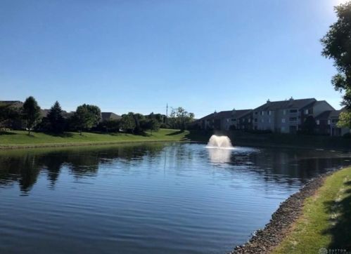 1721 Waterstone Blvd, Miamisburg OH  45342-5477 exterior