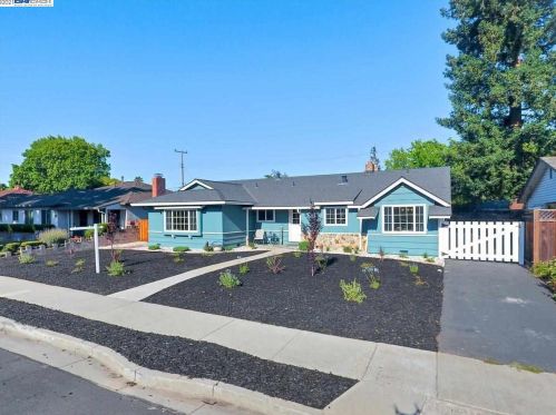 457 Nottingham Way, Campbell, CA 95008-0817