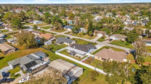 2620 Umbrella Tree Dr, Edgewater FL  32141-5312 exterior