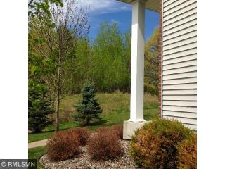 930 Ledgestone Dr, Saint Paul, MN 55115-6501