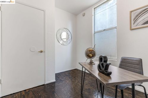 3426 Hannah St, Oakland CA  94608-4024 exterior