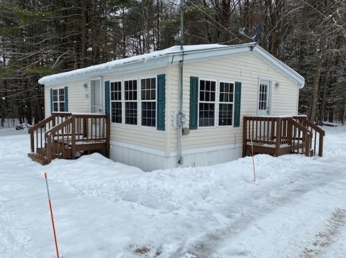 311 Oxbow Rd, Hinsdale, NH 03451-2050