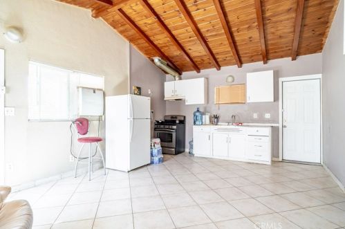 66405 2nd St, Desert Hot Springs CA  92240-3651 exterior