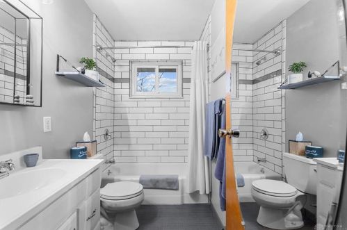 338 Crestway Rd, Englewood OH  45315-9702 exterior