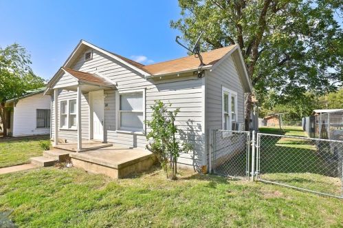 1126 Cedar St, Abilene, TX 79601-3574
