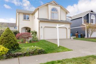 3214 45th St, Tacoma, WA 98422-2295