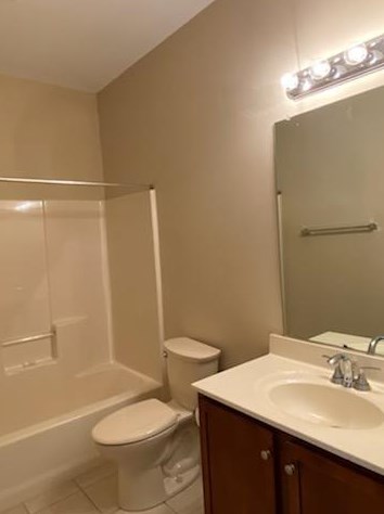 251 Huntington Ln, Easton PA  18040-8484 exterior