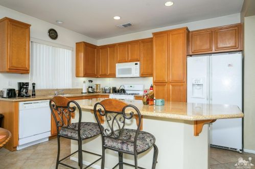 82730 Matthau Dr, Indio CA  92201-8590 exterior