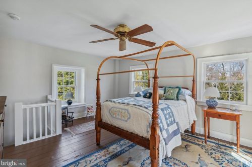 737 Hoover Rd, Blue Bell PA  19422-2015 exterior