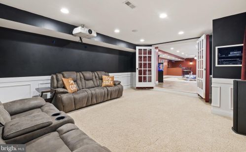 14829 Cox Creek Ct, Haymarket VA  20169-2626 exterior