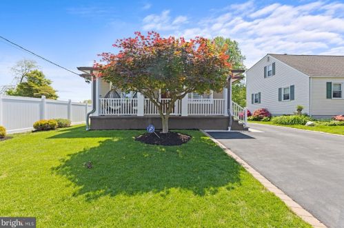 1552 Ohio Ave, Trenton, NJ 08648-4651