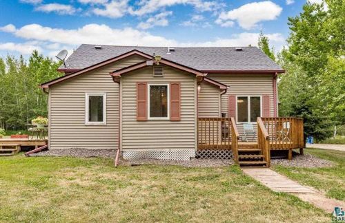 201 Lakewood Rd, Duluth, MN 55804-2845