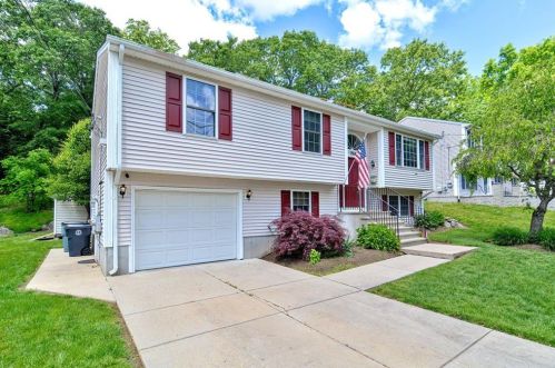 234 Minerva Ave, Cumberland, RI 02864-7522