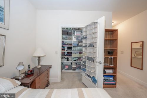 139 Cornerstone Dr, Newtown Square PA 19073-4049 exterior