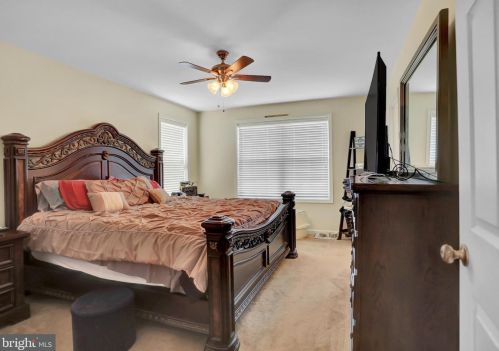 15499 Camden Dr, Upton PA  17225-8695 exterior